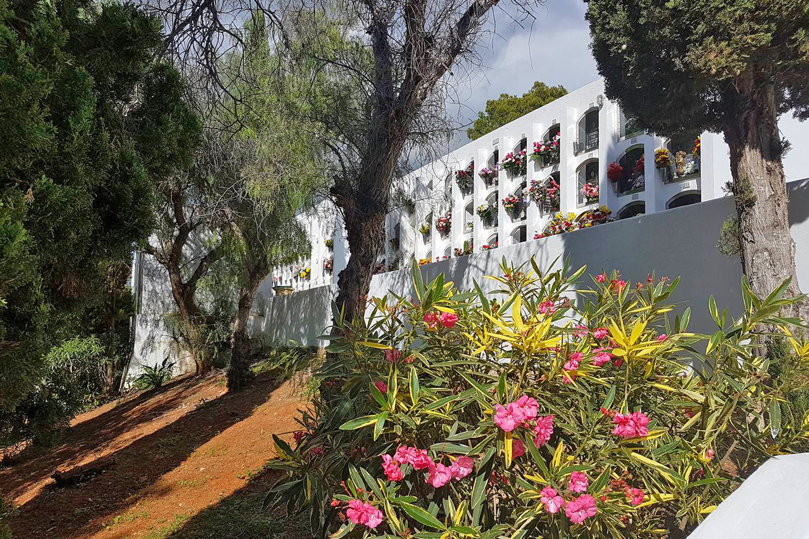 Cementerio nuevo de Santa Eulària des Riu