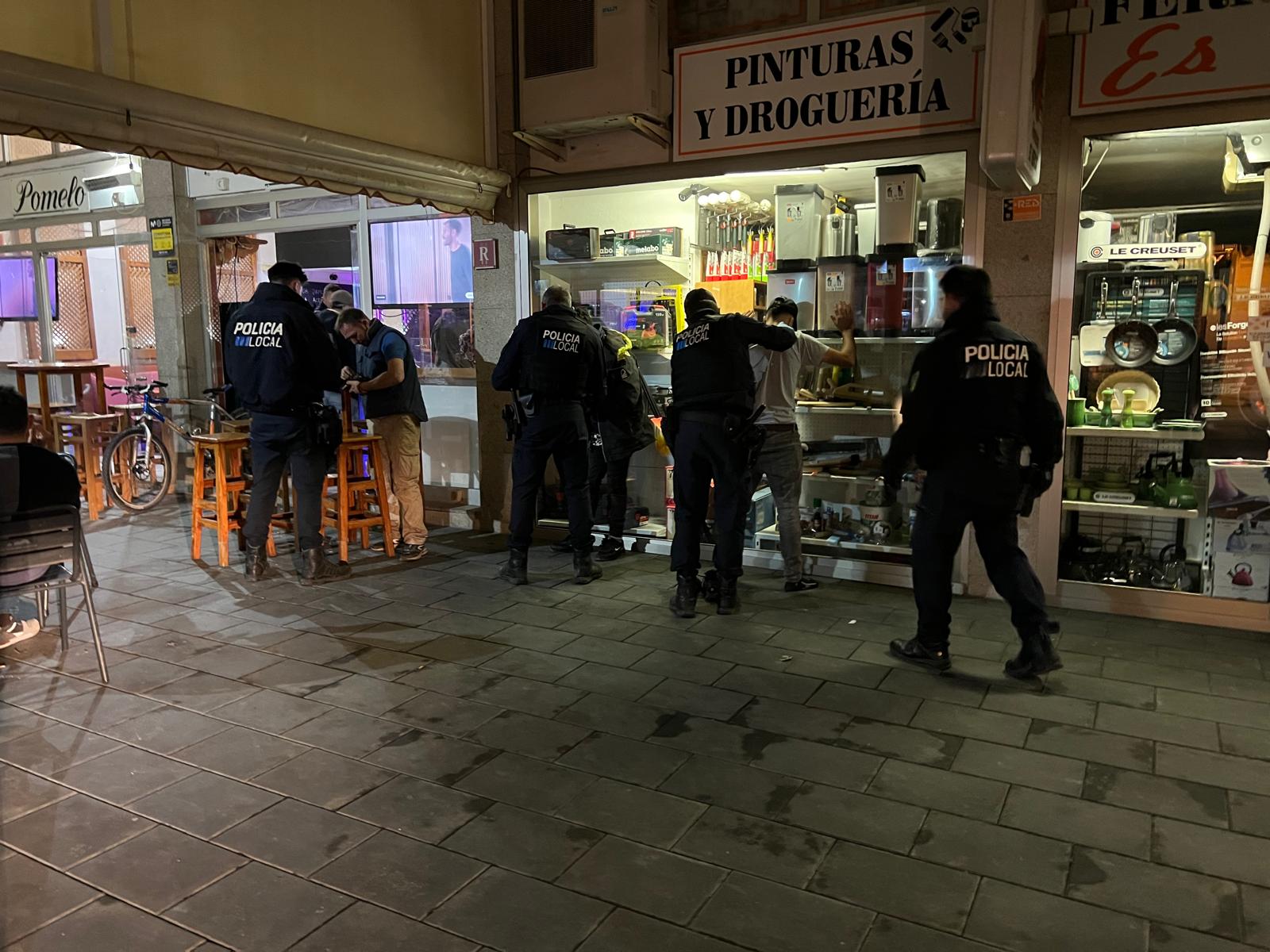 La Policía local de Santa Eulària realiza un operativo policial de seguridad especial durante tres días