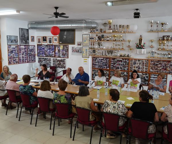 Santa Eulària convoca una nueva Taula des Majors para diseñar las próximas actividades