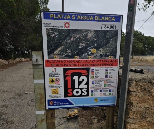 S’Aigua Blanca queda definida a partir d’aquest estiu com a platja no vigilada i sense serveis municipals