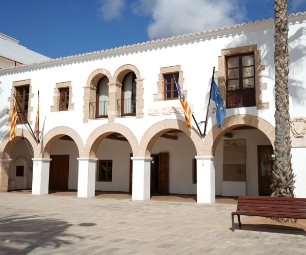 Santa Eulària fa efectiu l'augment de la indemnització per residència