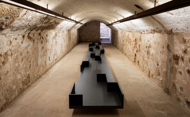 El refugio aéreo de Santa Eulària des Riu acoge la instalación site-specific ‘Interstici’, de Joan Canyelles