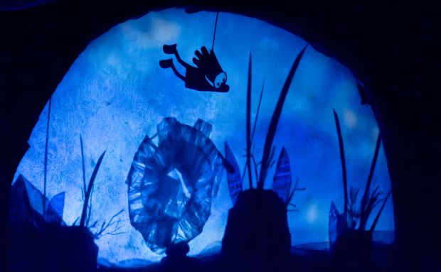 Teatro de objetos y sombras para honrar la tradición y el patrimonio en Santa Eulària