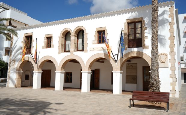 Santa Eulària rebajará por tercera vez el IBI rústico y ampliará las bonificaciones para familias y vivienda