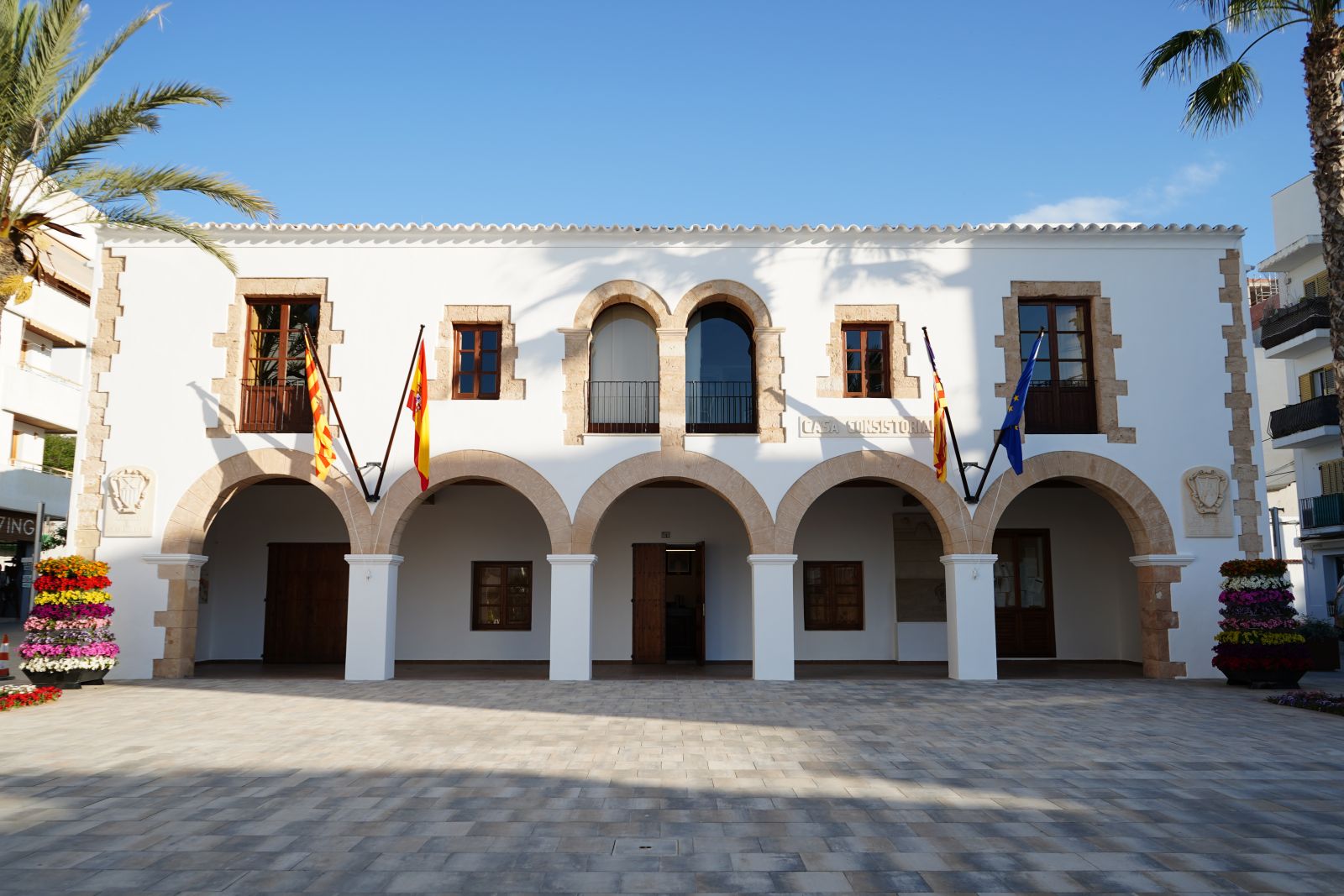 Santa Eulària inicia la tramitación administrativa para abrir un expediente a Valoriza por los incumplimientos en la limpieza y recogida de residuos durante los seis primeros meses de contrato