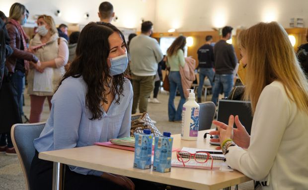 Más de 2.700 puestos de trabajo de más de un centenar de empresas en la feria de empleo Santa Eulària Se n’Ocupa que se celebrará entre 21 y el 24 de marzo