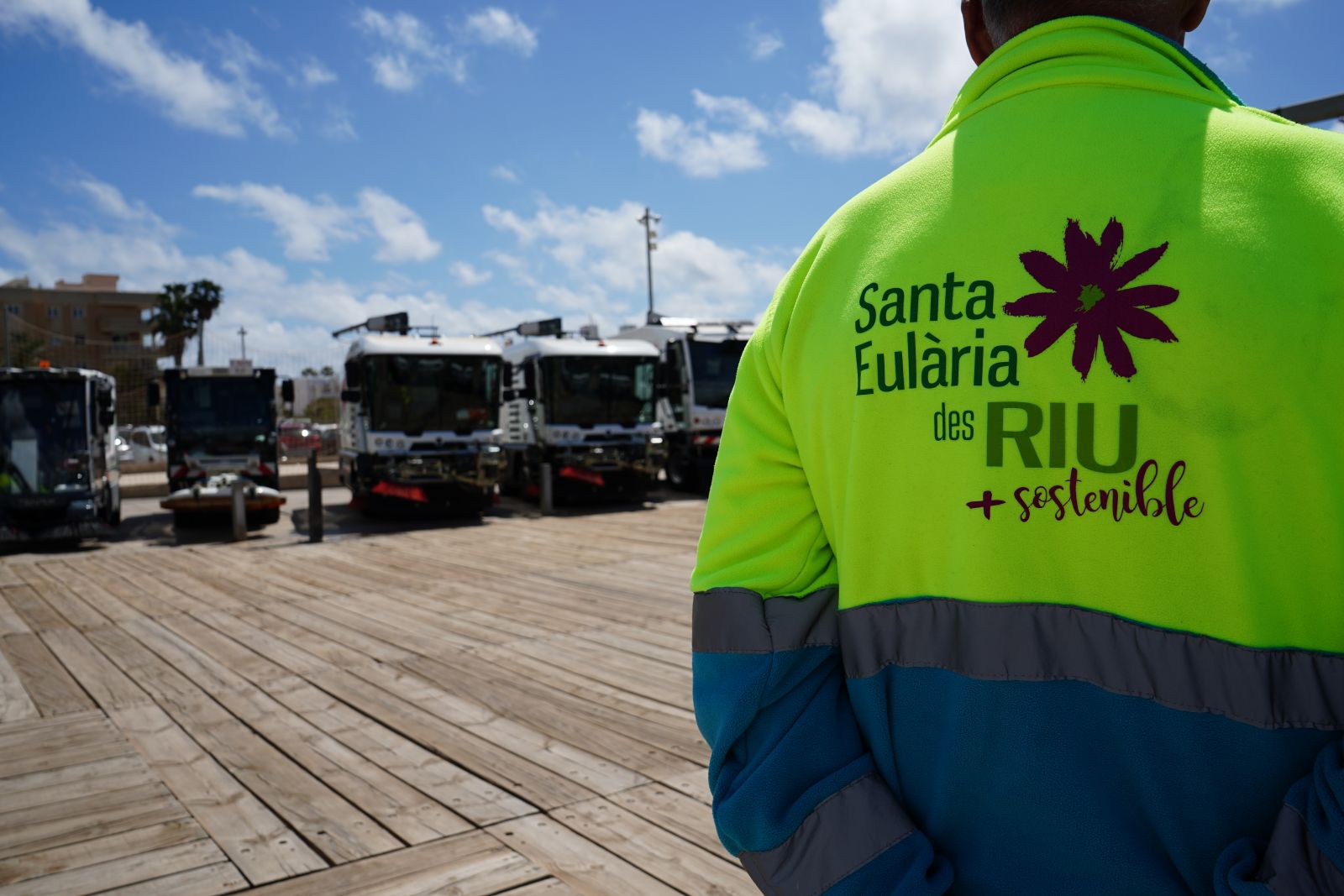 L'Ajuntament de Santa Eulària inicia la renovació d'al voltant de 500 contenidors de recollida de residus