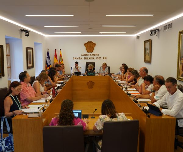 Santa Eulària destinarà més de 1,2 milions d'euros de romanents a habitatge a preu limitat, esports i seguretat