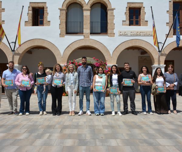 Santa Eulària activa una nueva convocatoria de ayudas para facilitar el regreso a los jóvenes del municipio
