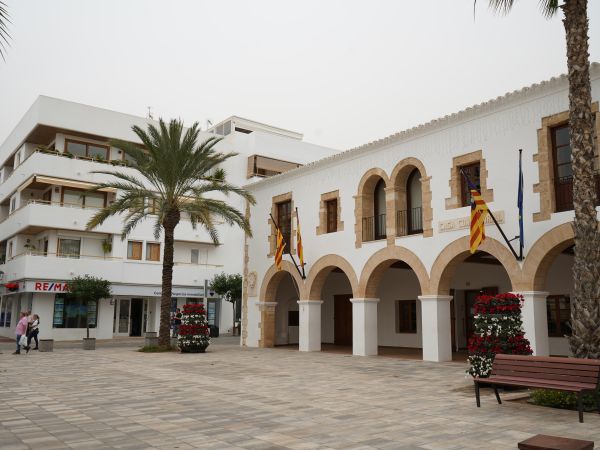 Santa Eulària activa el seu Pla d'Emergències Municipal davant la previsió de fortes pluges i vent