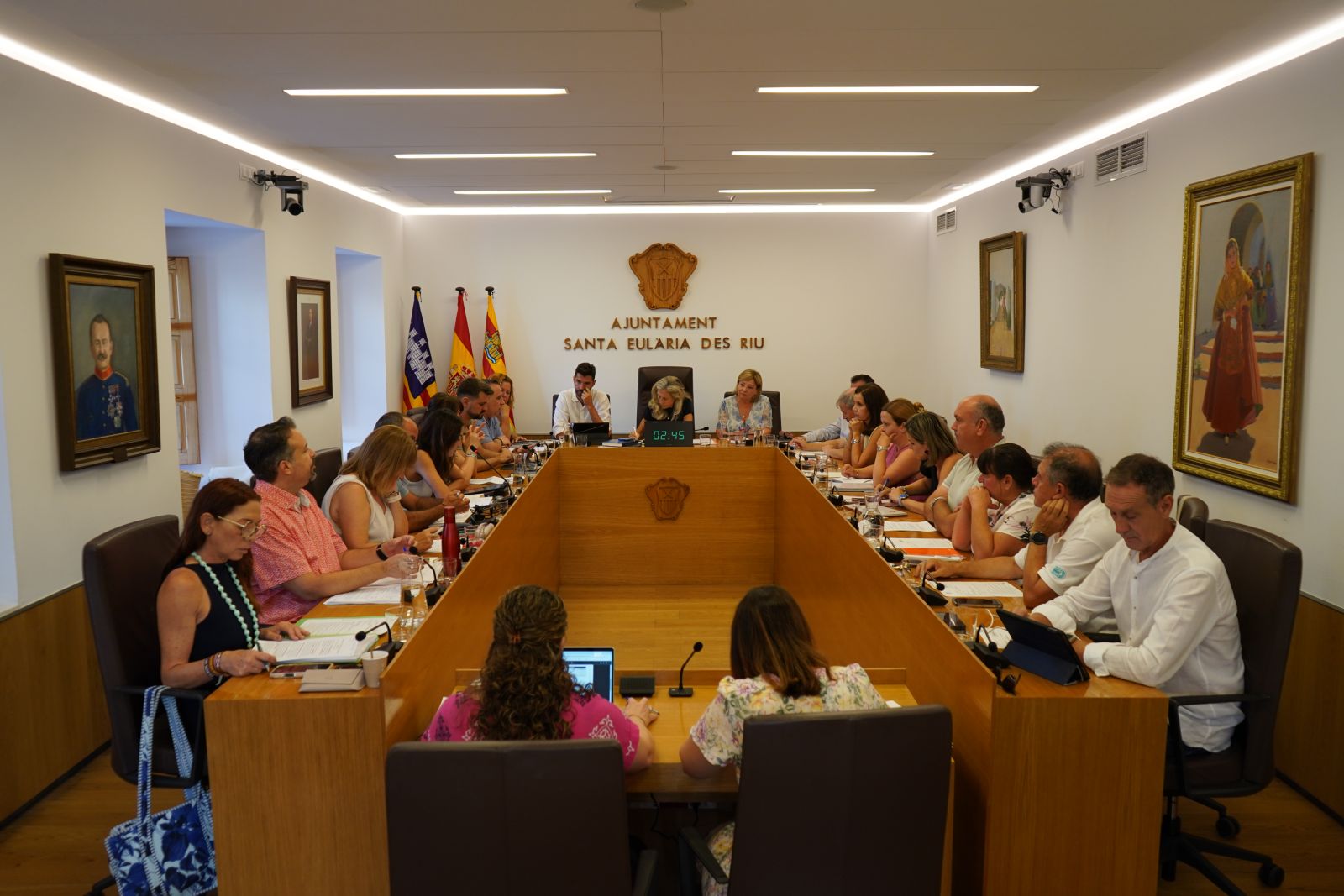 Santa Eulària destinarà més de 1,2 milions d'euros de romanents a habitatge a preu limitat, esports i seguretat