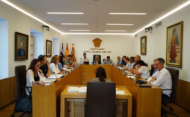 El pleno de Santa Eulària des Riu aprueba la actualización del inventario de caminos públicos del municipio