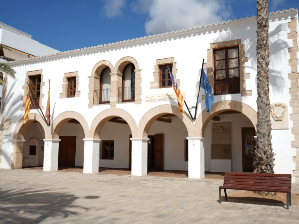 Santa Eulària fa efectiu l'augment de la indemnització per residència