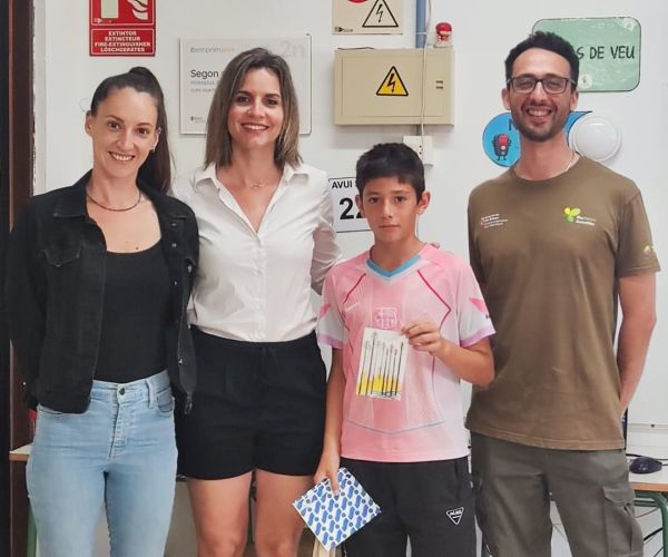 Un alumno del CEIP Sant Carles gana el premio municipal del concurso ‘Ni un foc al bosc'