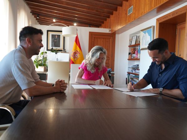 Santa Eulària consolida su modelo de promoción turística ligado al comercio y al territorio
