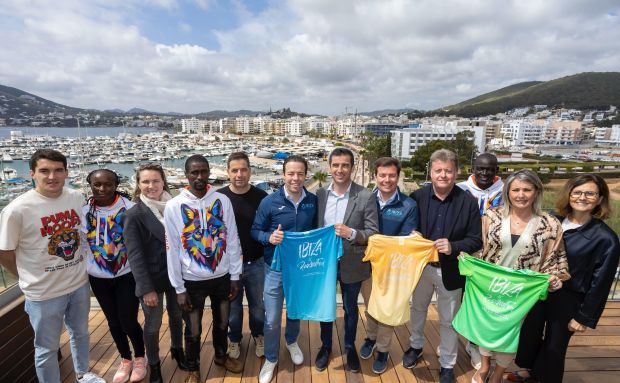 La octava edición de la Santa Eulària Ibiza Marathon vuelve a batir todos los récords