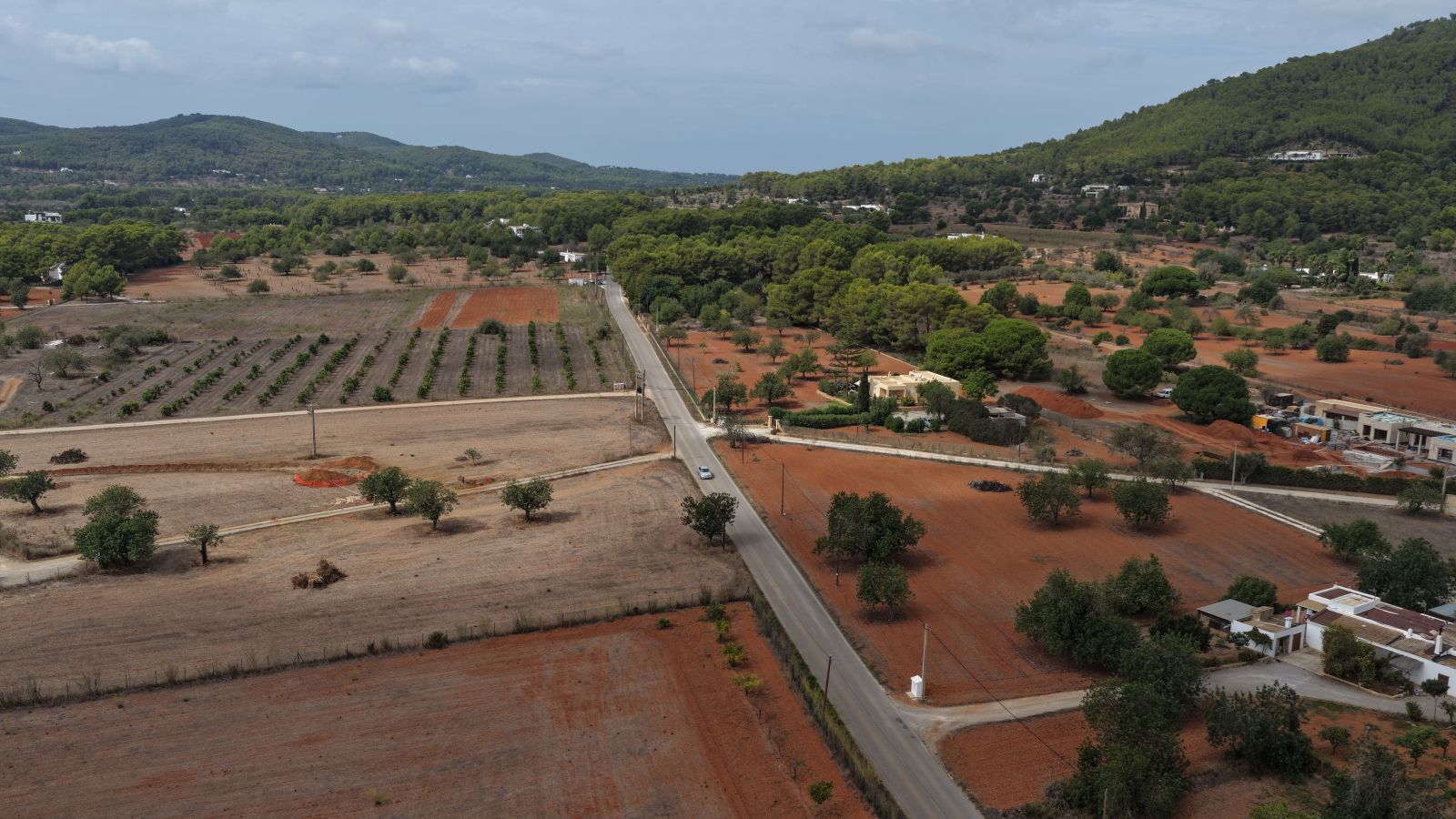 Santa Eulària inicia les obres de reforma integral del Camí des Fil de Sant Carles
