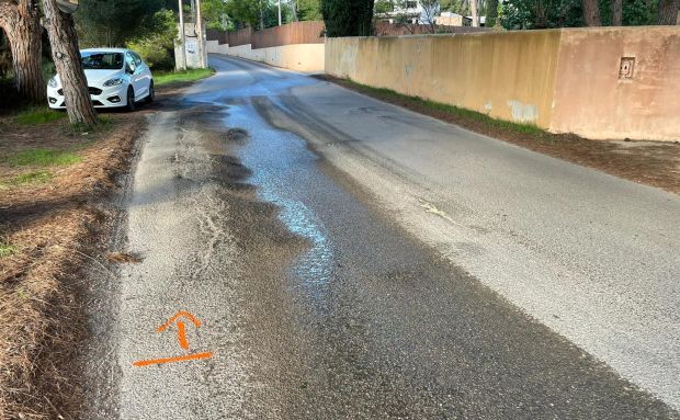 Treballs de reasfaltat i millora de la seguretat dels camins des Rafal i del Pont de sa Llosa