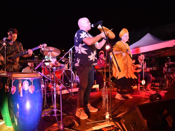 Música, deporte y actividades acuáticas para las fiestas de Es Figueral
