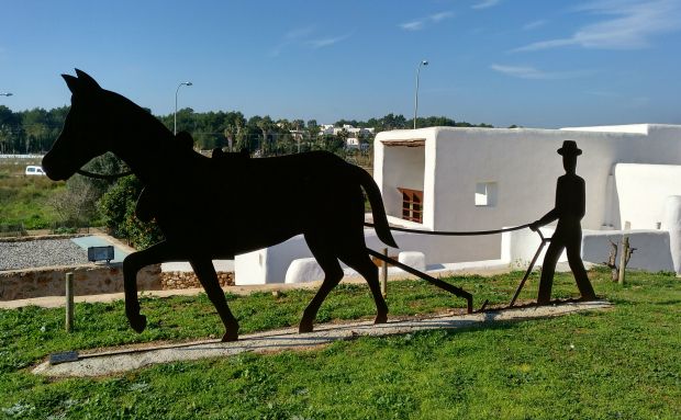 Santa Eulària estrena un mercat ecològic a Can Planetes