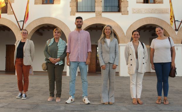 L'Ajuntament de Santa Eulària des Riu incorpora una treballadora social amb el suport del IBDONA per a combatre les violències masclistes