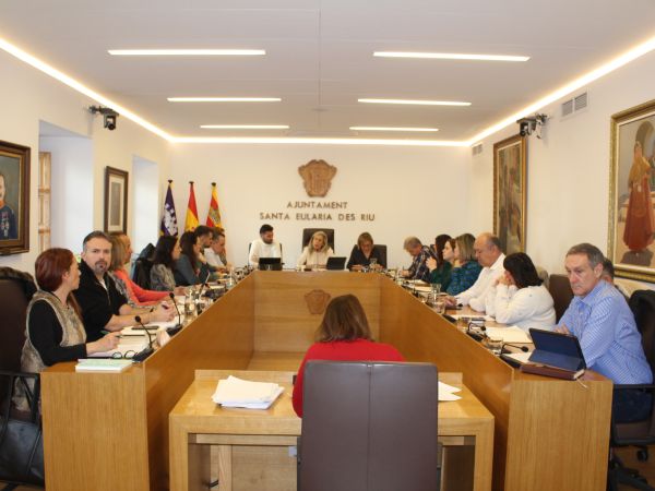 El Ple de Santa Eulària des Riu inicia la tramitació per a la construcció d'habitatges en règim de lloguer a preu limitat