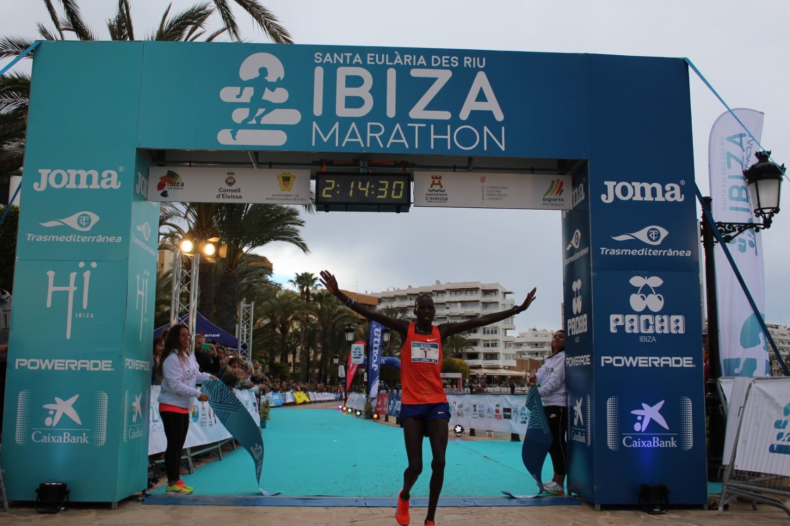 Cortes al tráfico rodado en el municipio con motivo del Santa Eulària Ibiza Marathon el próximo 2 de octubre