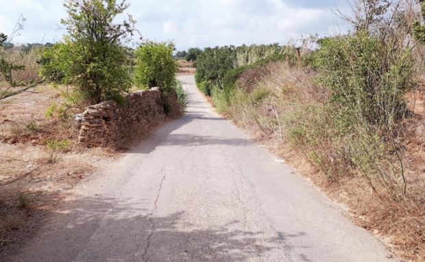 El lunes empiezan las obras de reparación del camino que permite conectar Can Guasch con la carretera de Eivissa sin pasar por Santa Eulària