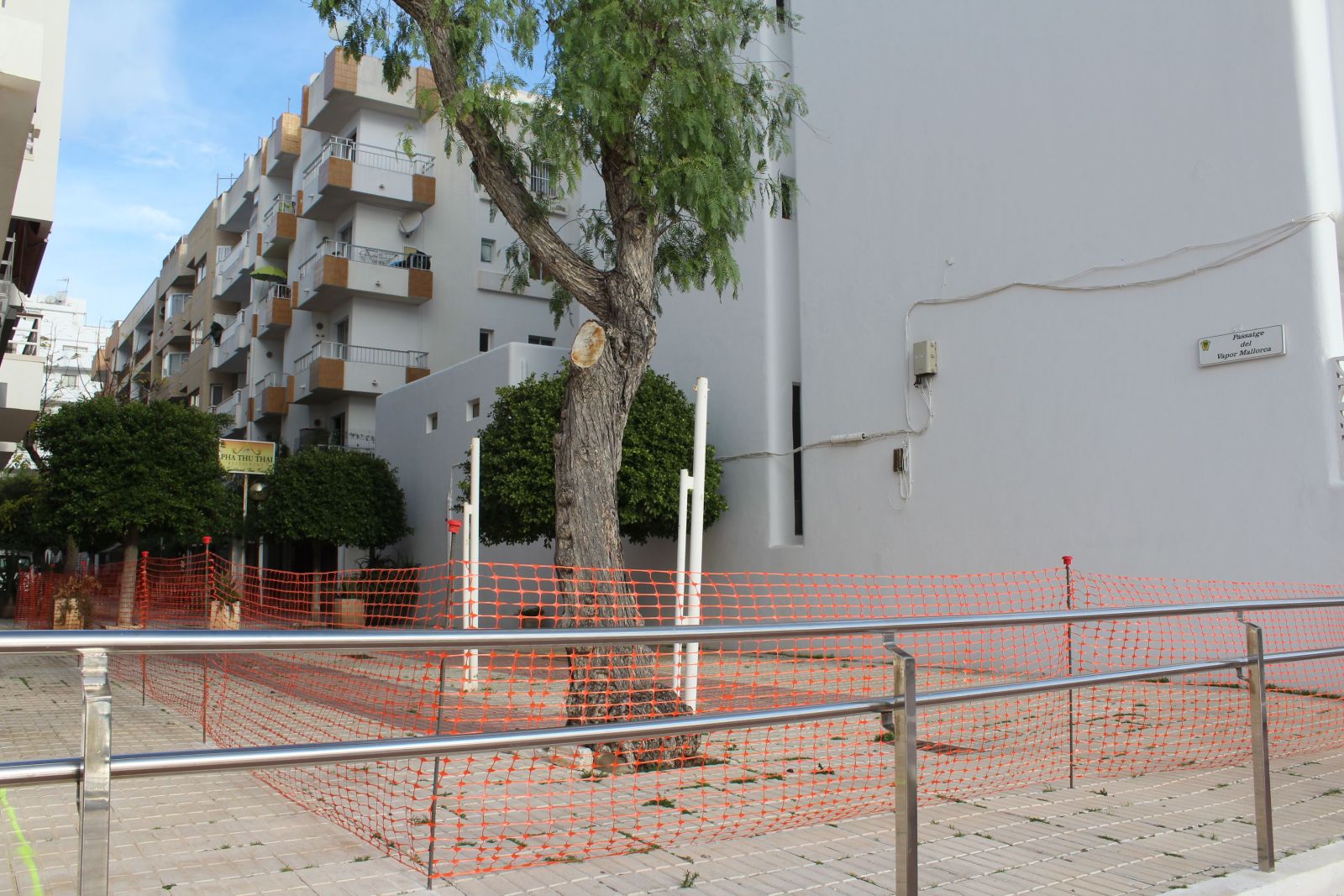 Comienzan los trabajos para la renovación del pasaje Vapor Mallorca y su conversión en calle residencial con preferencia de los peatones y límite de 20 km/h