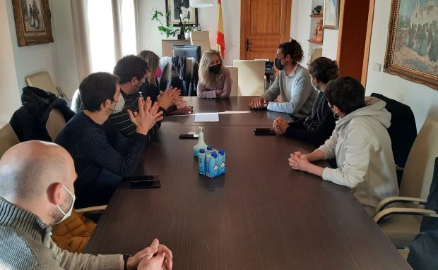 Delegaciones de Manacor y Sant Llorenç des Cardassar visitan Santa Eulària des Riu para conocer el modelo de gestión de residuos