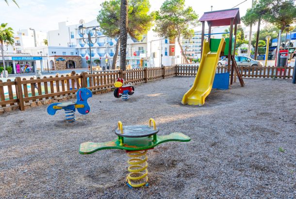 Es Canar municipal children’s playground