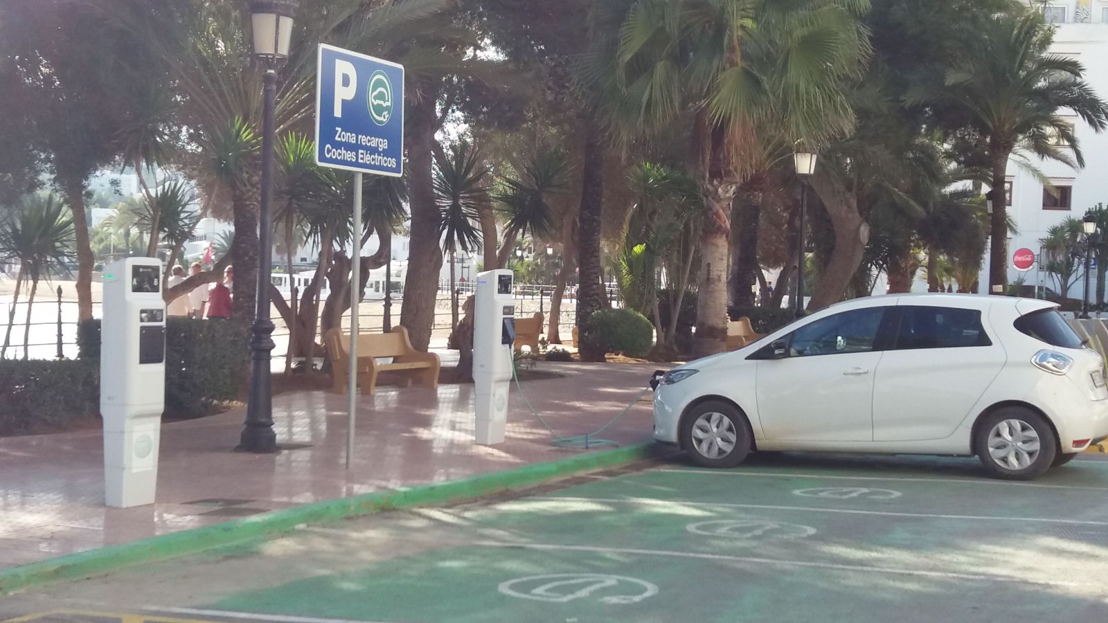 Sale a licitación la instalación de seis puntos de recarga de vehículos eléctricos en Jesús, Santa Gertrudis, es Puig d’en Valls y es Canar